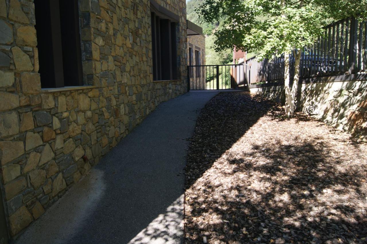 Esquiadors Mp Llorts Exterior photo
